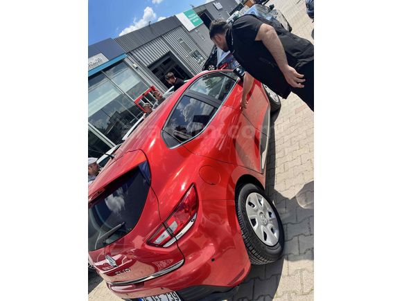 Sahibinden Renault Clio 1.2 Joy Plus 2018 Model 