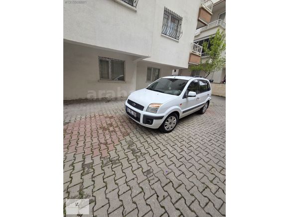 FORD FUSİON DİZEL MANUEL DÜŞÜK KM HATASIZ BAKIMLI EMSALSİZ