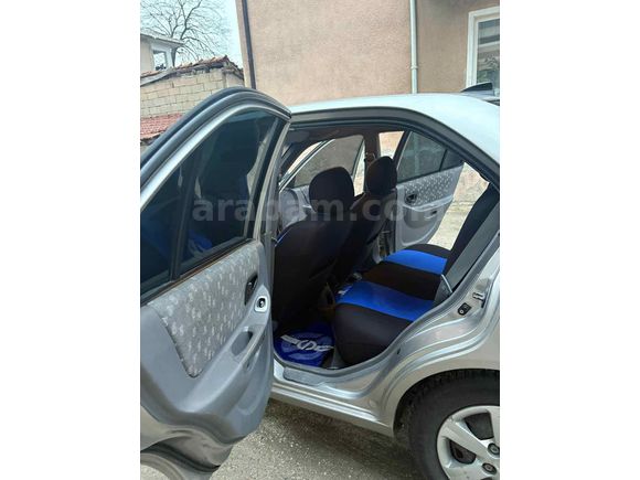 2 ci sahibinden Bakımlı hyunai accent 2006
