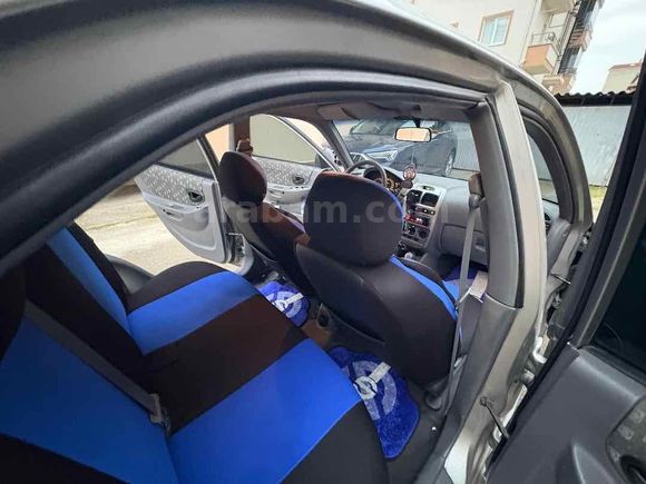 2 ci sahibinden Bakımlı hyunai accent 2006