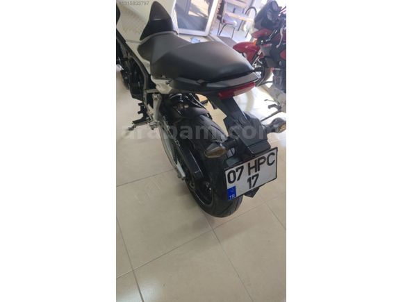 HONDA CB 650F 36000 KM DE 2015 MODEL. HASARSIZ KAZASIZ