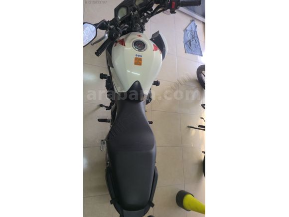 HONDA CB 650F 36000 KM DE 2015 MODEL. HASARSIZ KAZASIZ