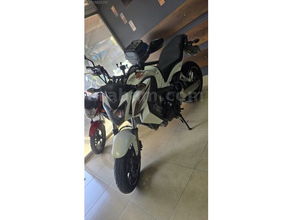 HONDA CB 650F 36000 KM DE 2015 MODEL. HASARSIZ KAZASIZ