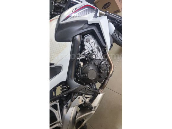 HONDA CB 650F 36000 KM DE 2015 MODEL. HASARSIZ KAZASIZ