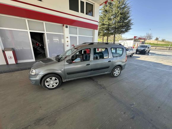 Sahibinden Dacia Logan 1.5 dCi Ambiance 2010 Model 