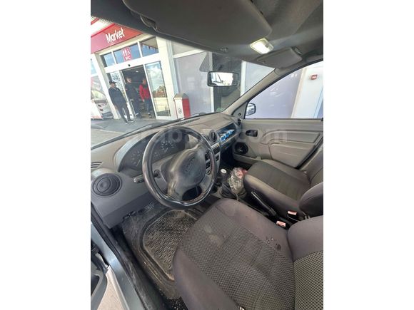Sahibinden Dacia Logan 1.5 dCi Ambiance 2010 Model 