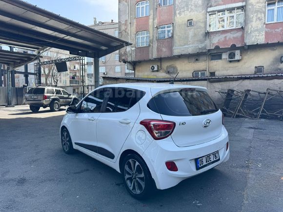 Sahibinden Hyundai i10 1.2 D-CVVT Elite 2016 Model  106.500 km Beyaz