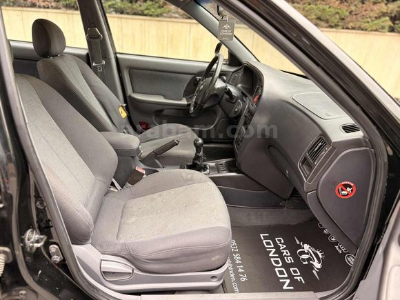2005 HYUNDAİ ELANTRA 1.6 GLS