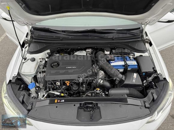 TEVHİD'DEN 2016 ELANTRA 85 BİN'KMDE FULL K.KARTA 12 TAKSİT