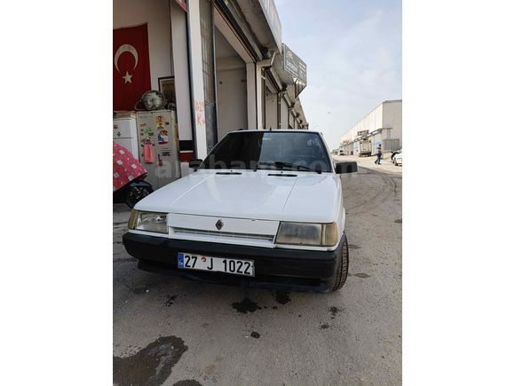 Sahibinden Renault R 9 1.4 Broadway 1994 Model 