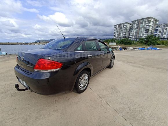 Sahibinden Fiat Linea 1.4 Fire Active 2008 Model  273.000 km Siyah