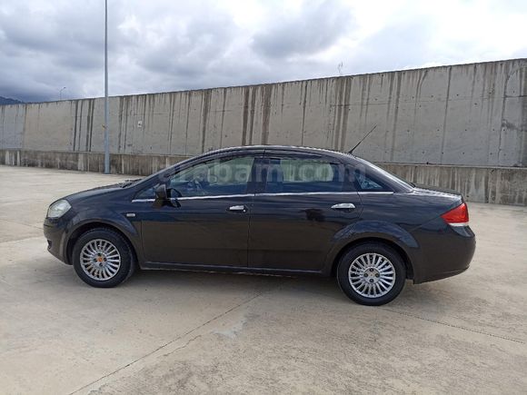 Sahibinden Fiat Linea 1.4 Fire Active 2008 Model  273.000 km Siyah