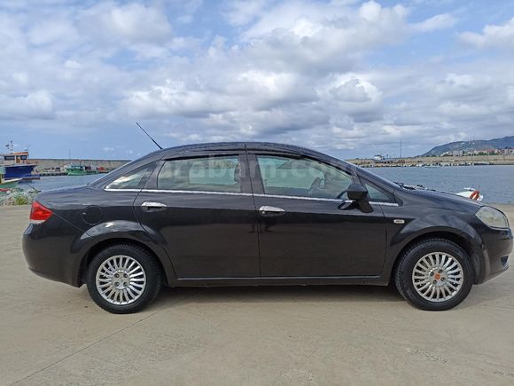 Sahibinden Fiat Linea 1.4 Fire Active 2008 Model  273.000 km Siyah