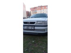 Sahibinden Opel Vectra 2.0 GLS 1994 Model  180.000 km Beyaz
