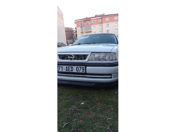 Sahibinden Opel Vectra 2.0 GLS 1994 Model  189.000 km Beyaz