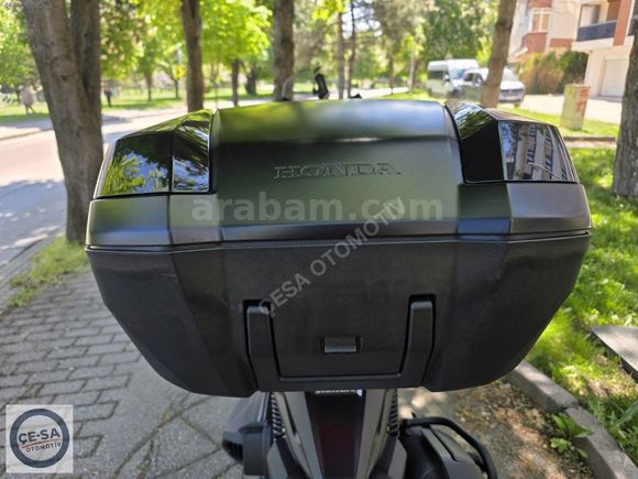 DÜŞÜK KM AKILLI ÇANTALI FORZA 250