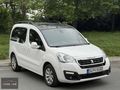 AUTO EFE'DEN 400.000 PEŞİN İLE CAM TAVANLI EMSALSİZ TEMİZLİKTE