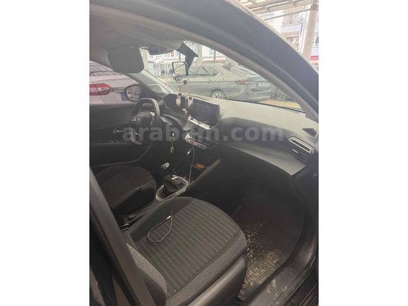 Sahibinden Peugeot 208 1.2 PureTech Active 2021 Model 