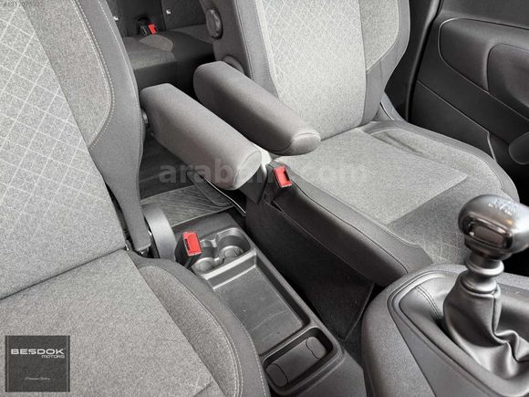 BEŞDOK MOTORS / 2025 OPEL COMBO 1.5D ESSENTİAL ÇELİKJANT/HATASIZ