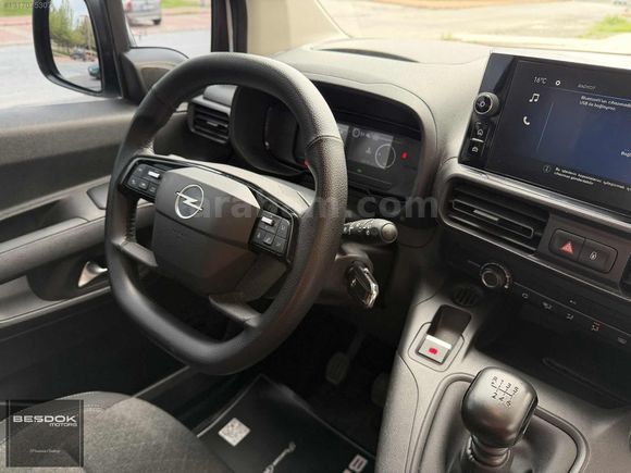 BEŞDOK MOTORS / 2025 OPEL COMBO 1.5D ESSENTİAL ÇELİKJANT/HATASIZ