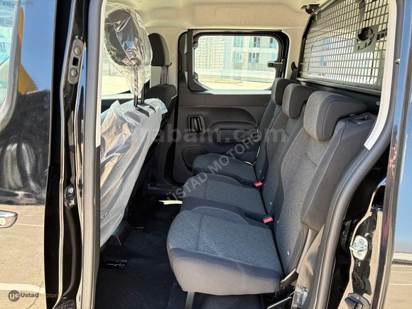 ÜSTAD MOTORS OPEL COMBO 1.5 DİZEL ESSENTİAL SIFIR TAMAMINA KREDİ