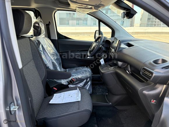 ÜSTAD MOTORS OPEL COMBO 1.5 DİZEL ESSENTİAL SIFIR TAMAMINA KREDİ