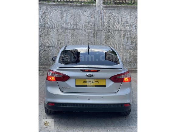2012 Ford Focus 1.6 Tdci Titanium Full Paket
