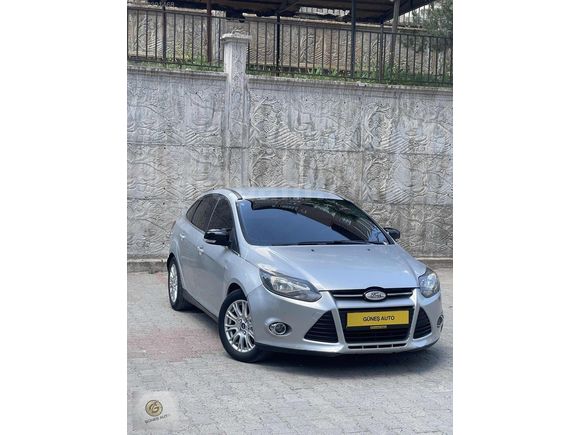 2012 Ford Focus 1.6 Tdci Titanium Full Paket