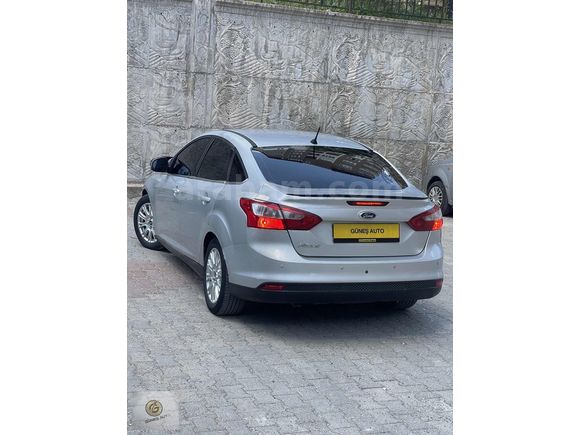 2012 Ford Focus 1.6 Tdci Titanium Full Paket