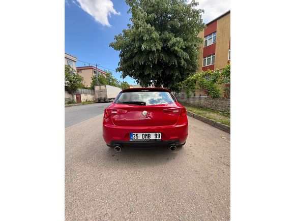 Değişensiz / 2013 Giulietta Distinctive