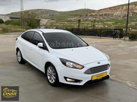 ÇINAR AUTO'DAN FUL BAKIMLI EN DOLUSU FOCUS 3.5