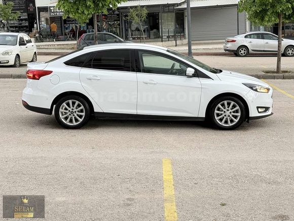 HATASIZ AYARINDA 2017 FORD FOCUS FULL PAKET