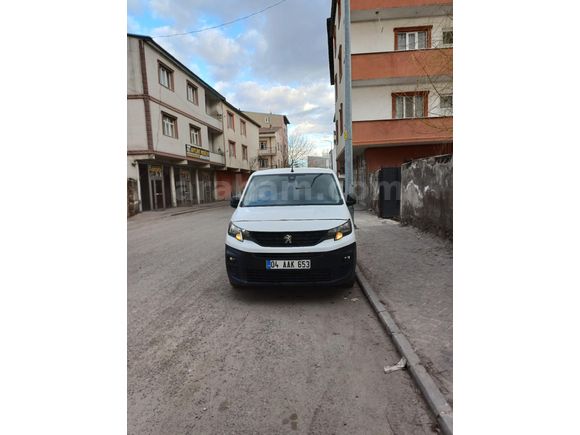 Sahibinden Peugeot Partner 1.5 BlueHDI Comfort 2021 Model