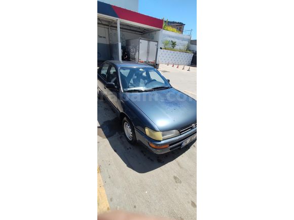 Toyota Corolla 1.3 XL 93 Klimalı Safkan Benzin
