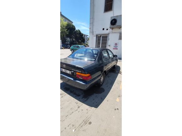 Toyota Corolla 1.3 XL 93 Klimalı Safkan Benzin
