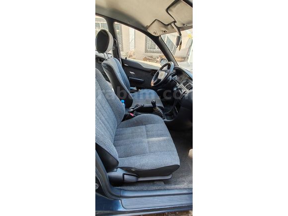 Toyota Corolla 1.3 XL 93 Klimalı Safkan Benzin