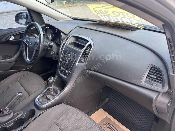 GALERİ OTO 380 DEN OPEL ASTA 1'4 TURBO