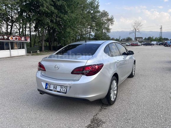 GALERİ OTO 380 DEN OPEL ASTA 1'4 TURBO