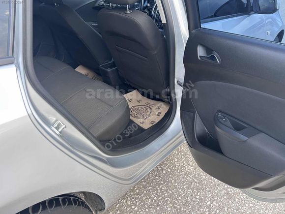 GALERİ OTO 380 DEN OPEL ASTA 1'4 TURBO