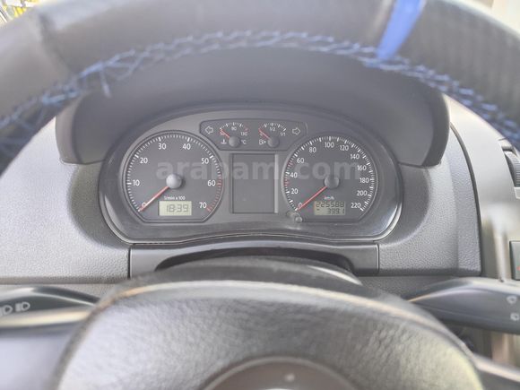 SAHİBİNDEN 2005 MODEL 1.4 16V MULTİMEDYALI