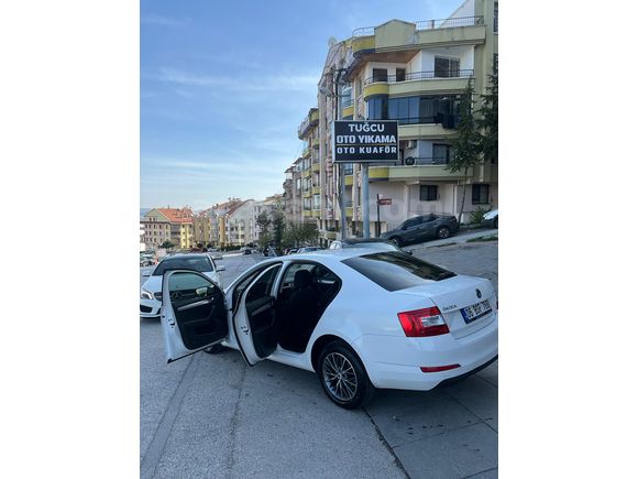 Sahibinden değişensiz  orjinal octavia