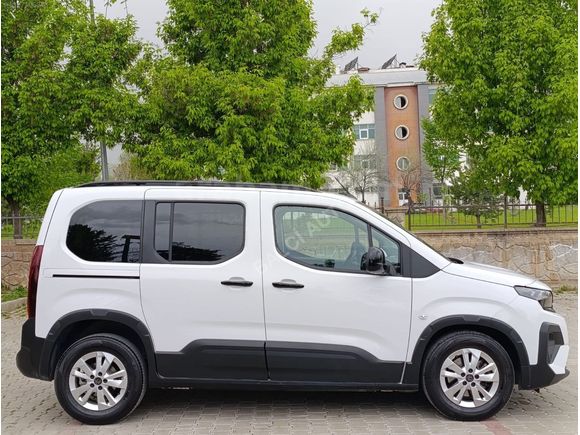 2025 MODEL HATASIZ BOYASIZ TRAMERSİZ 4 CAM OTOMATİK