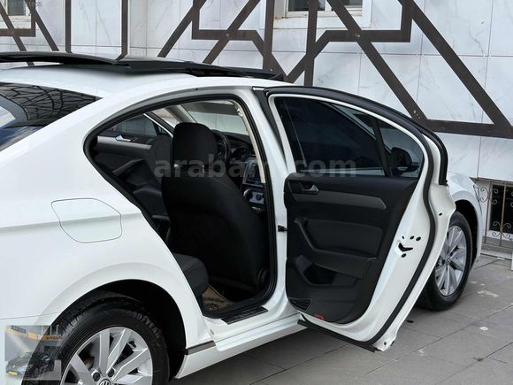 2017 MODEL HATASIZ BOYASIZ CAM TAVAN SERVİS BAKIMLI