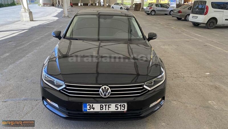 Galeriden Volkswagen Passat 1.4 TSi BlueMotion Trendline 2018 Model İstanbul 92.000 km Siyah