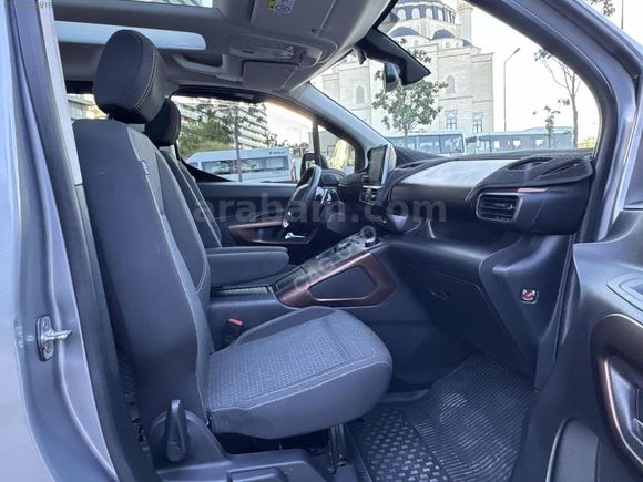 0.99 ORANLA KREDİ 2023 GT 29 BİNDE FUL AKSESUARL KARTA 12 TAKSİT