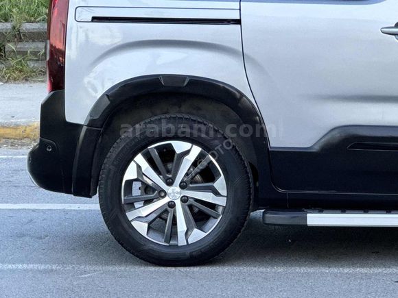 0.99 ORANLA KREDİ 2023 GT 29 BİNDE FUL AKSESUARL KARTA 12 TAKSİT