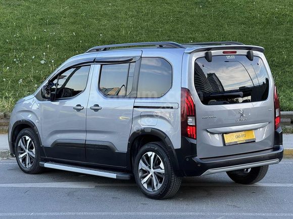0.99 ORANLA KREDİ 2023 GT 29 BİNDE FUL AKSESUARL KARTA 12 TAKSİT