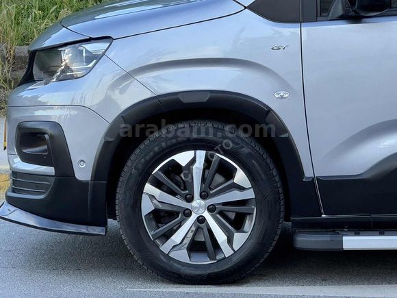 0.99 ORANLA KREDİ 2023 GT 29 BİNDE FUL AKSESUARL KARTA 12 TAKSİT