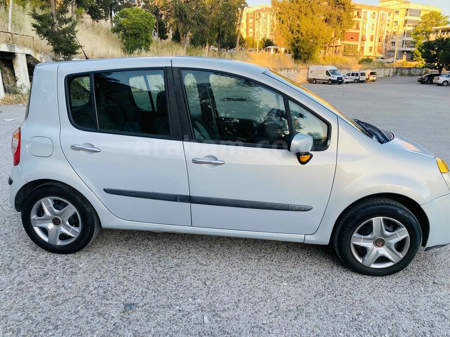 Sahibinden Renault Modus 1.4 Dynamique 2006 Model İzmir 272.000 km Gri 4