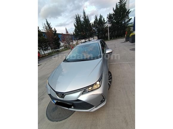 Sahibinden Toyota Corolla 1.5 Flame X-Pack 2022 Model